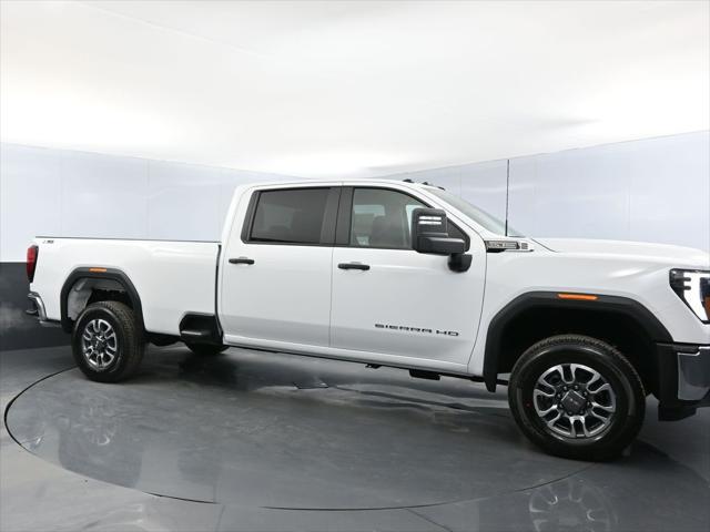 new 2025 GMC Sierra 3500 car, priced at $58,186