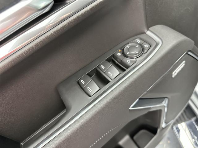 new 2025 GMC Sierra 1500 car, priced at $59,670