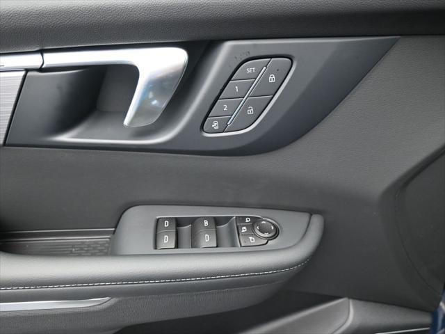 new 2025 Buick Enclave car, priced at $48,630