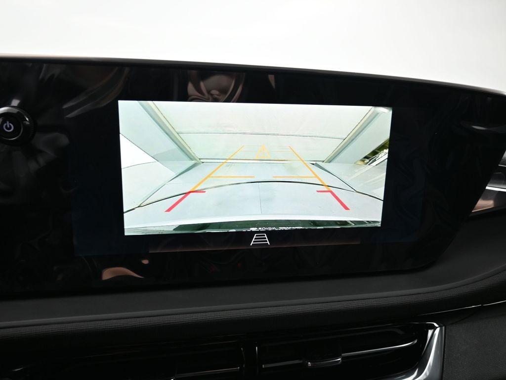 new 2026 Buick Envista car, priced at $30,190