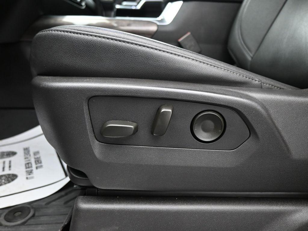 used 2024 Chevrolet Silverado 1500 car