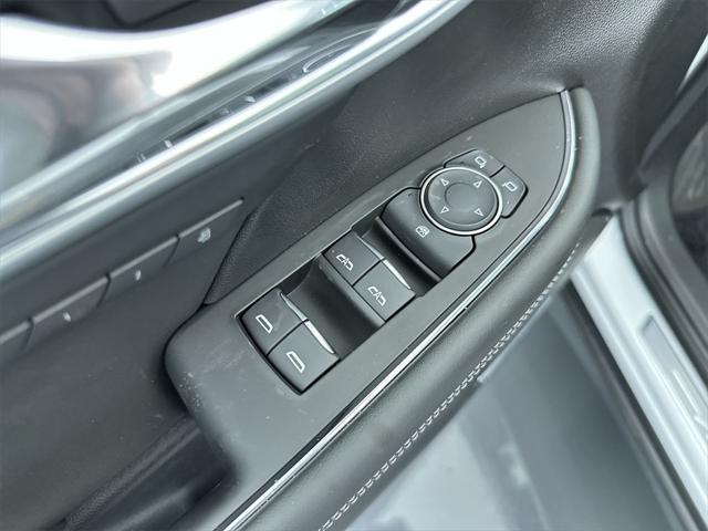 new 2025 Buick Envision car, priced at $46,495