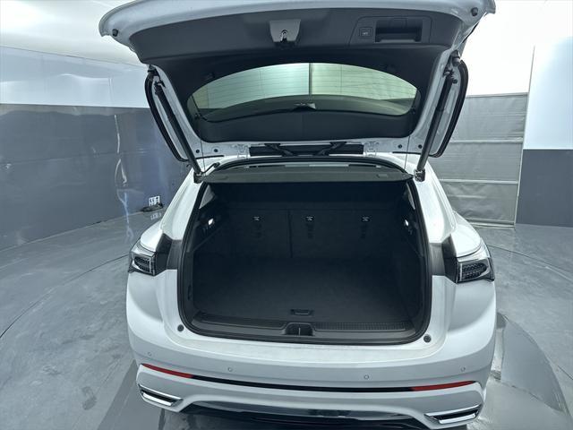 new 2025 Buick Envision car, priced at $46,495