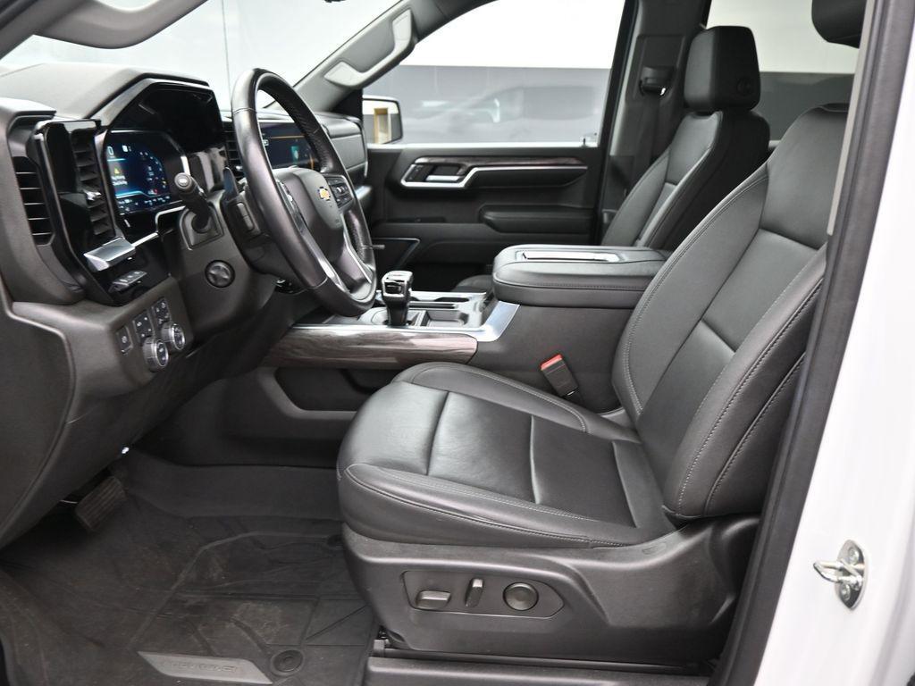 used 2022 Chevrolet Silverado 1500 car, priced at $42,500