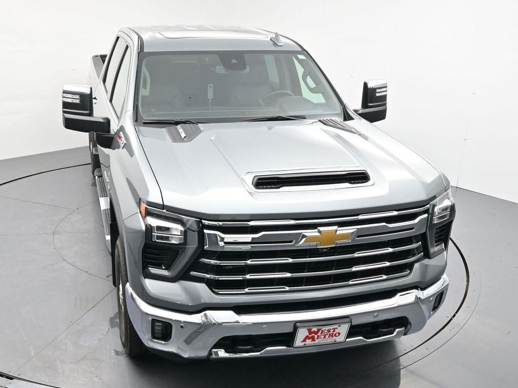 used 2024 Chevrolet Silverado 2500 car, priced at $69,990