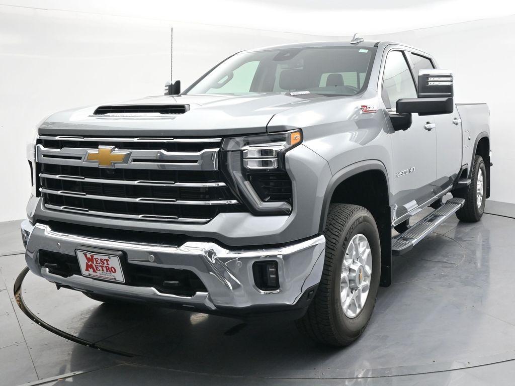 used 2024 Chevrolet Silverado 2500 car, priced at $69,990
