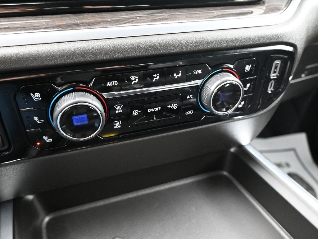 used 2024 Chevrolet Silverado 2500 car, priced at $69,990