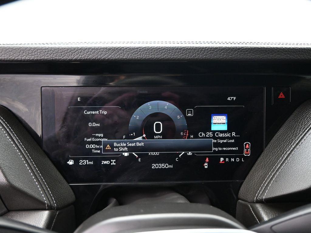 used 2025 GMC Yukon XL car