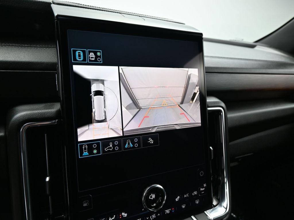 used 2025 GMC Yukon XL car