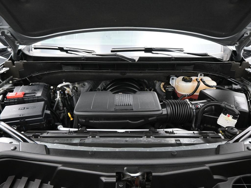 used 2025 GMC Yukon XL car