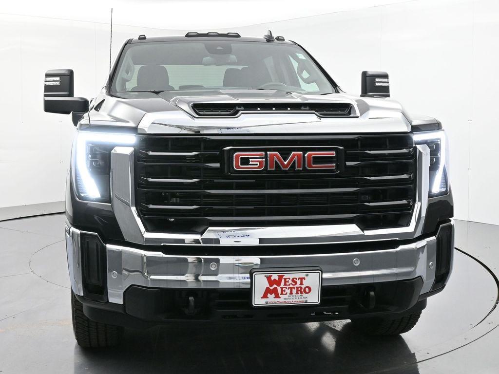 new 2025 GMC Sierra 3500 car, priced at $66,985
