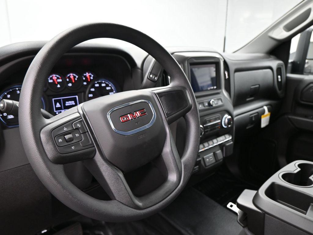 new 2025 GMC Sierra 3500 car, priced at $66,985