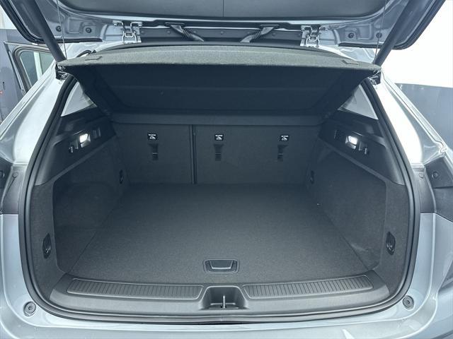 new 2025 Buick Envision car, priced at $43,735