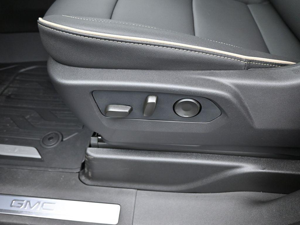 new 2026 GMC Yukon XL car, priced at $92,010