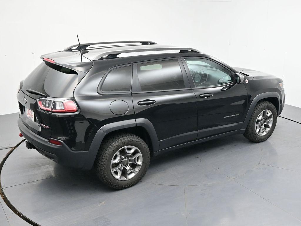 used 2019 Jeep Cherokee car, priced at $15,990