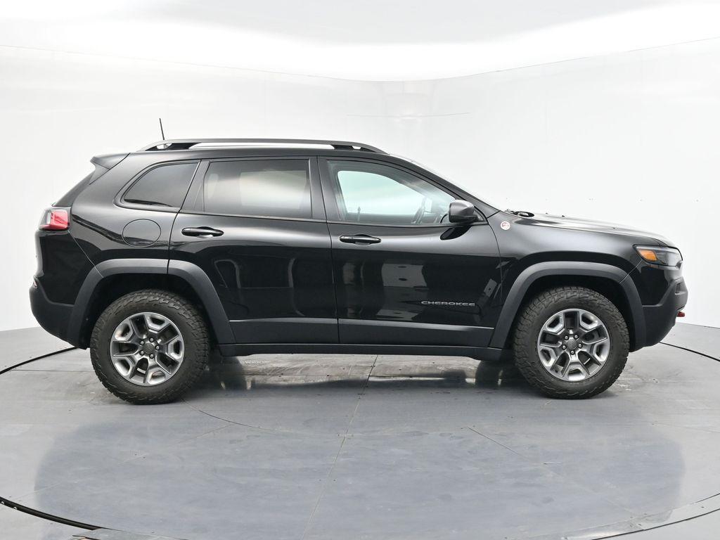 used 2019 Jeep Cherokee car, priced at $15,990