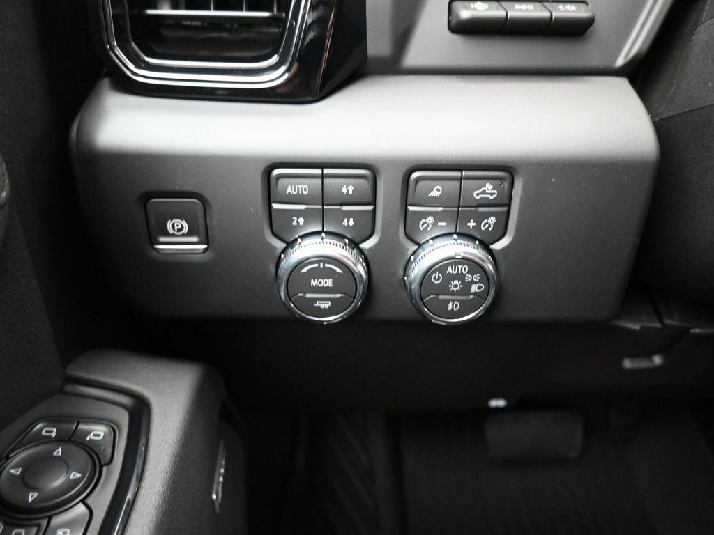 new 2026 GMC Sierra 3500 car, priced at $90,905