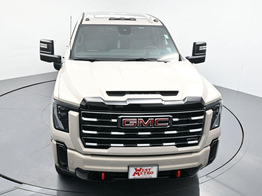 new 2026 GMC Sierra 3500 car, priced at $90,905