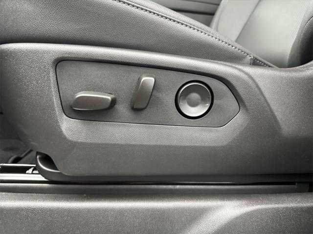 new 2025 GMC Sierra 1500 car, priced at $59,670