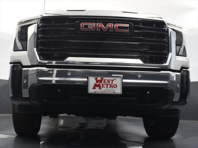 new 2025 GMC Sierra 3500 car, priced at $66,106