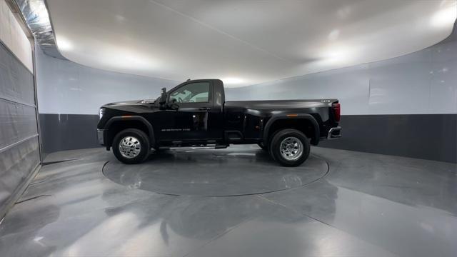 new 2025 GMC Sierra 3500 car, priced at $57,605