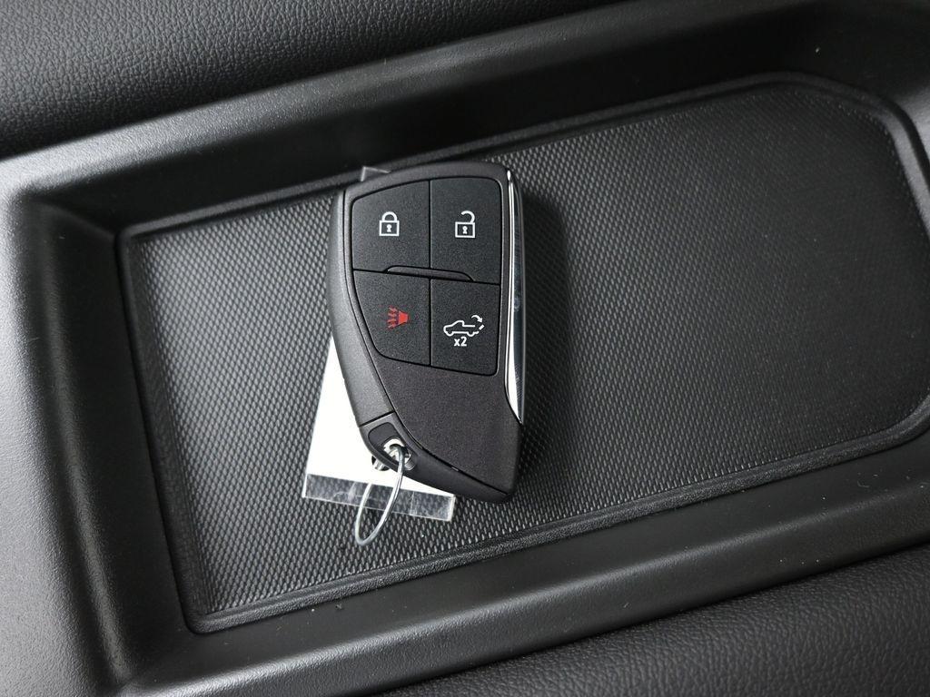 new 2025 GMC Sierra 1500 car, priced at $42,490