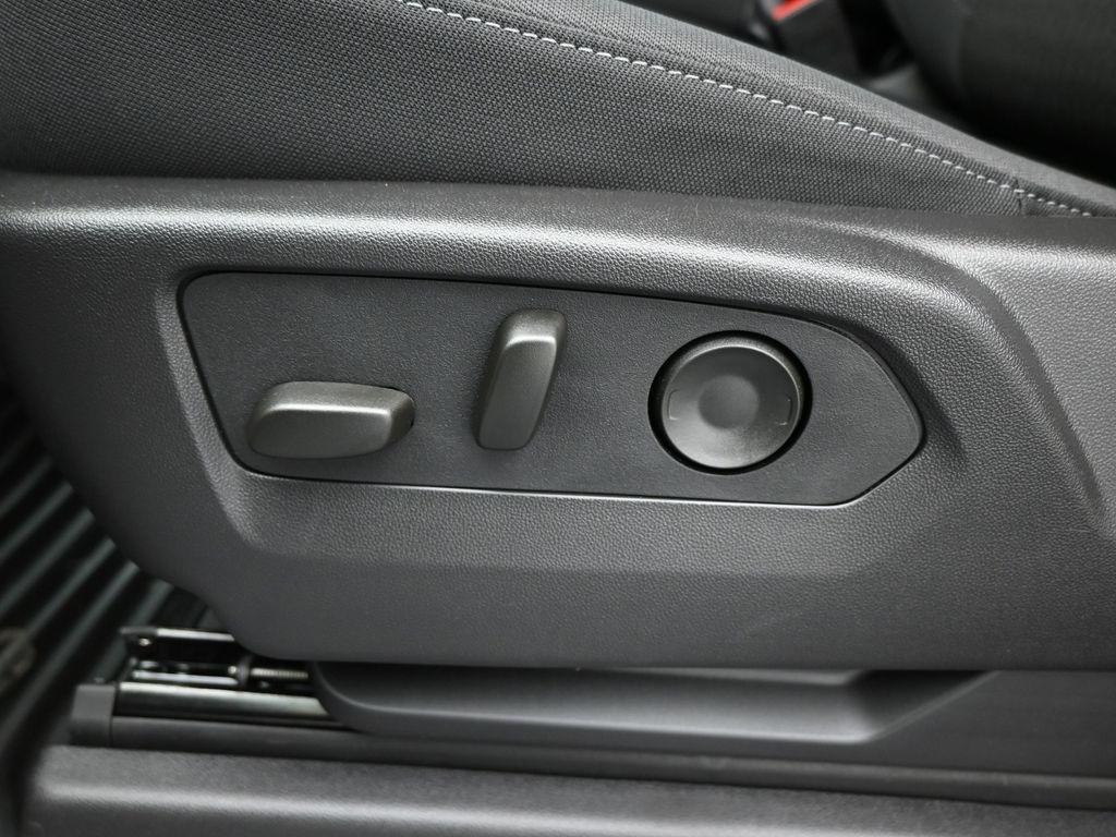 new 2025 GMC Sierra 1500 car, priced at $42,490