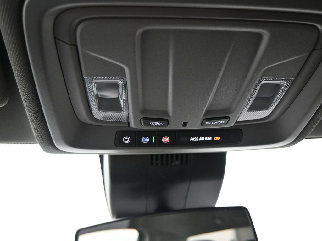 new 2025 GMC Sierra 1500 car, priced at $42,490