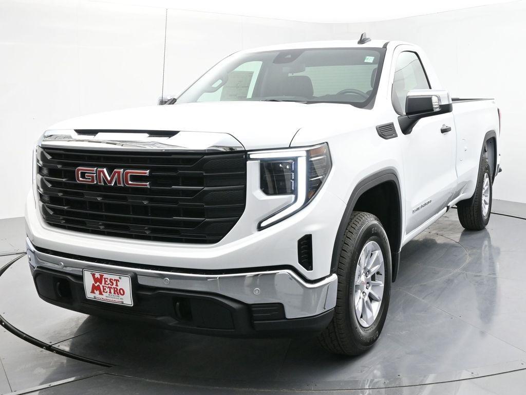 new 2025 GMC Sierra 1500 car, priced at $42,490