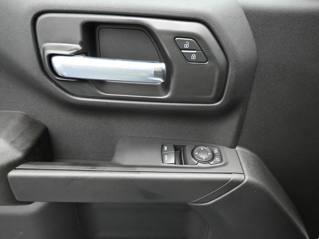 new 2025 GMC Sierra 1500 car, priced at $42,490