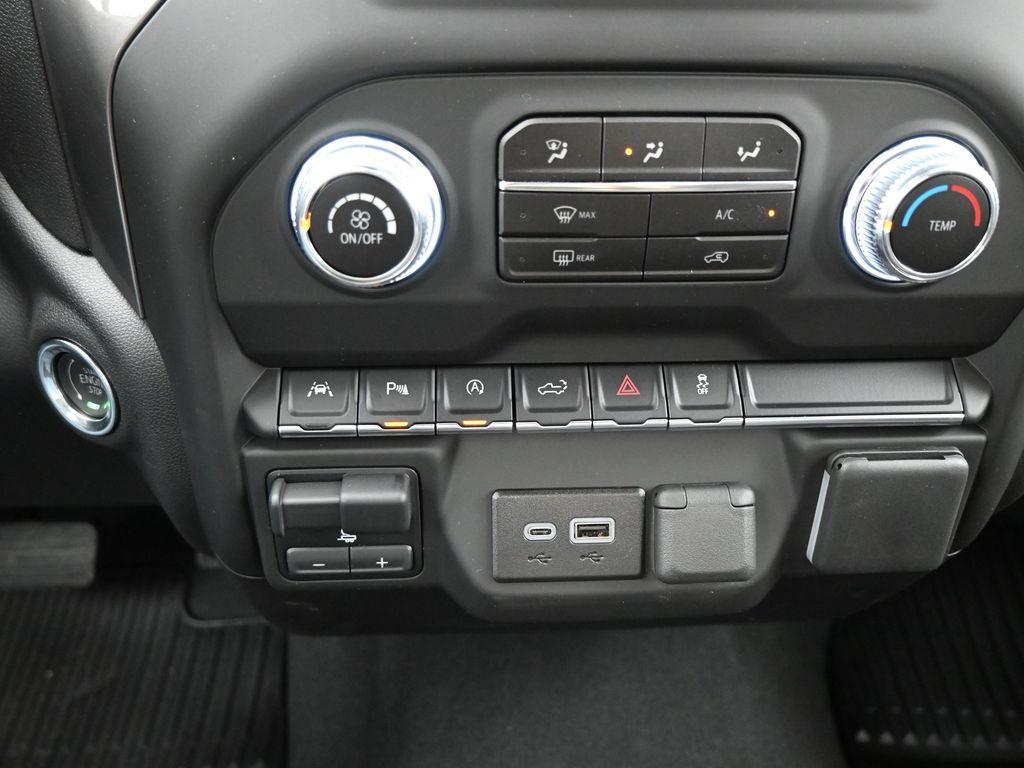 new 2025 GMC Sierra 1500 car, priced at $42,490