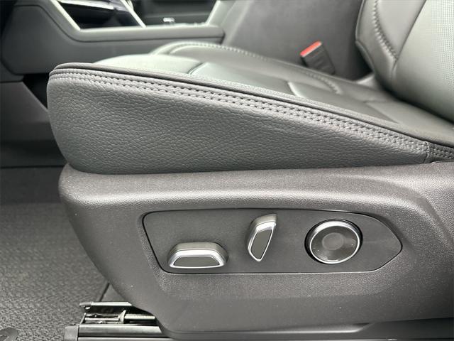 new 2025 GMC Sierra 3500 car, priced at $85,700