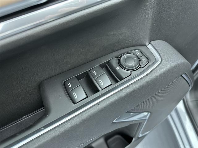 new 2025 GMC Sierra 1500 car, priced at $52,520