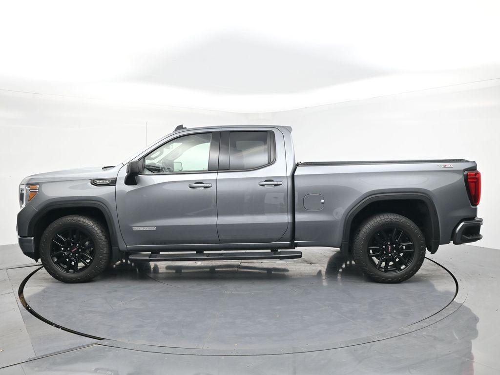 used 2022 GMC Sierra 1500 car, priced at $33,990