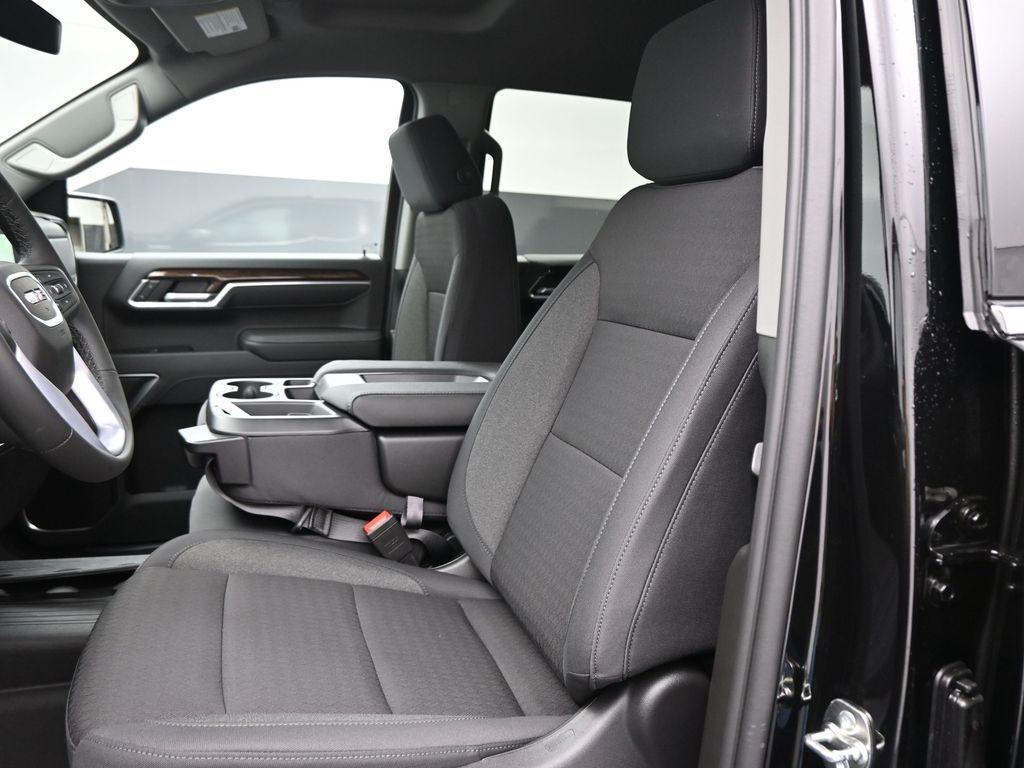 new 2026 GMC Sierra 1500 car, priced at $58,515