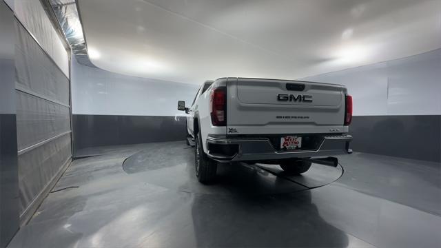used 2024 GMC Sierra 2500 car, priced at $59,990