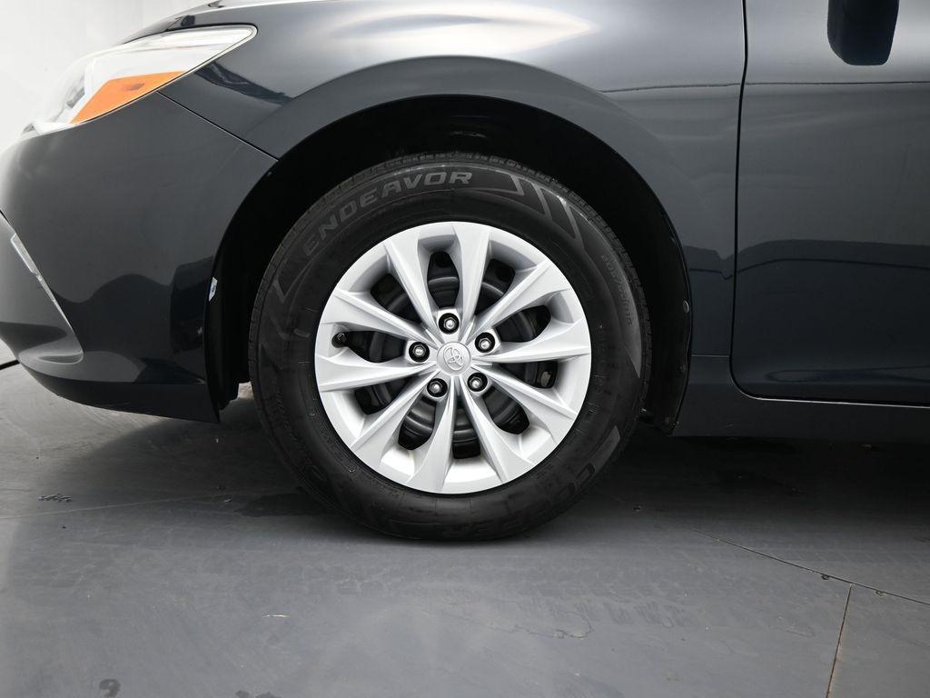 used 2016 Toyota Camry car