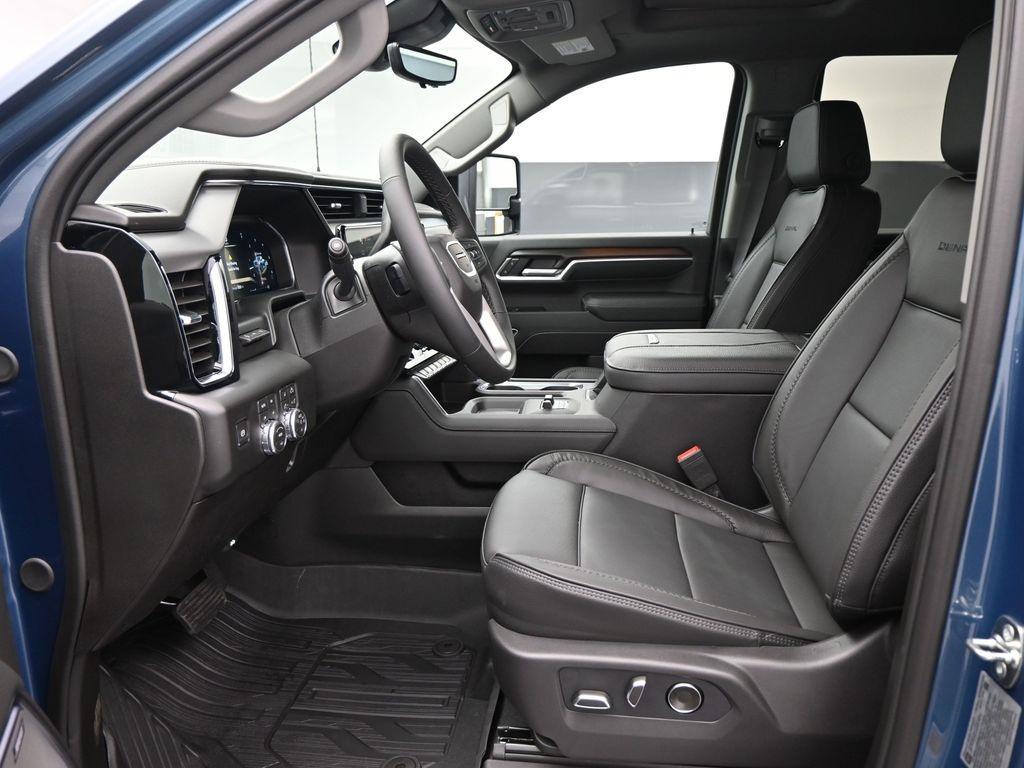 new 2026 GMC Sierra 2500 car, priced at $78,590