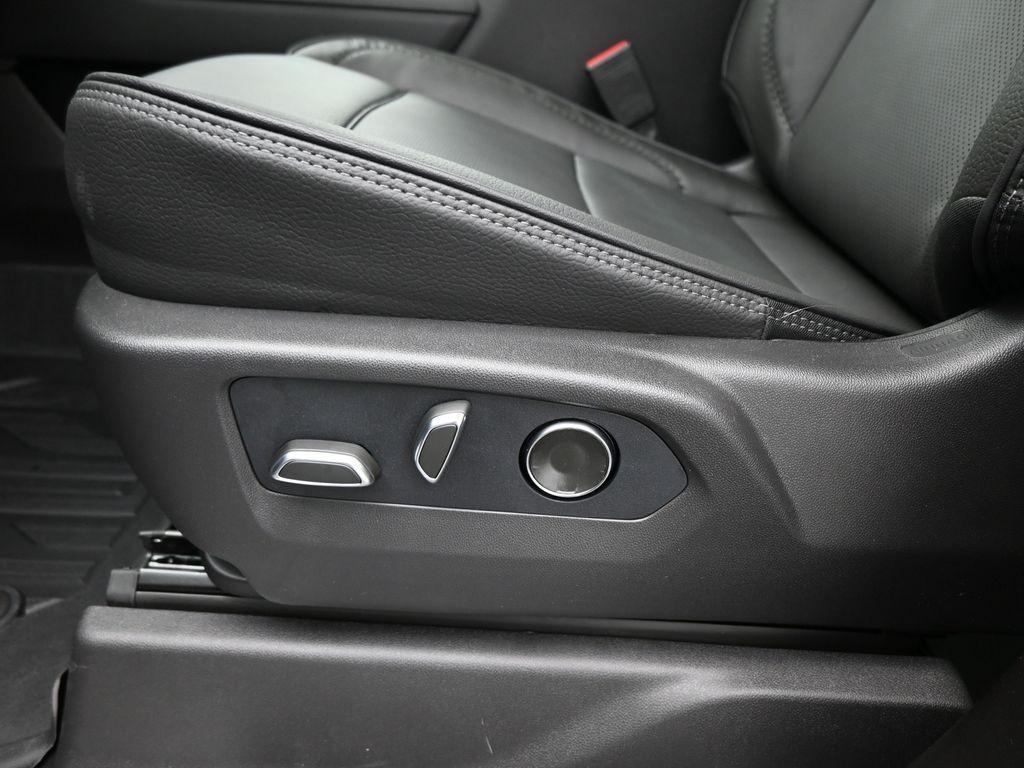 new 2026 GMC Sierra 2500 car, priced at $78,590