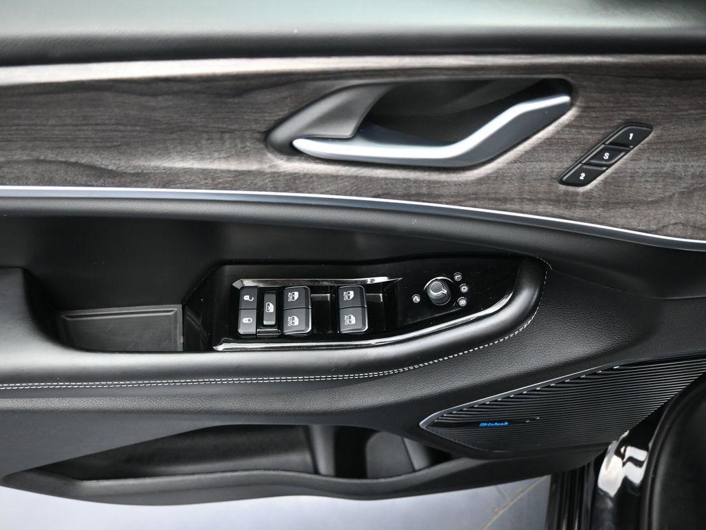 used 2021 Jeep Grand Cherokee L car, priced at $32,990