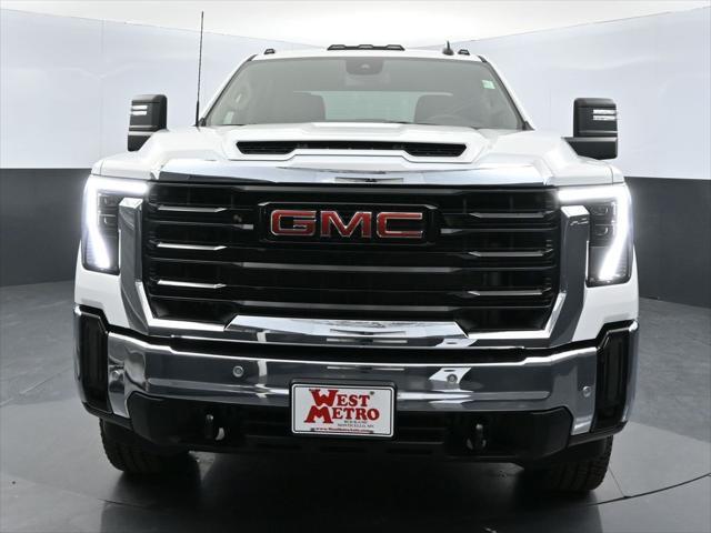 new 2025 GMC Sierra 3500 car, priced at $57,994