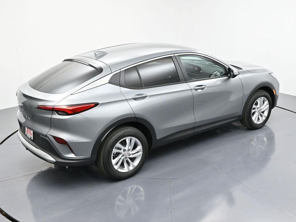 new 2025 Buick Envista car, priced at $25,985