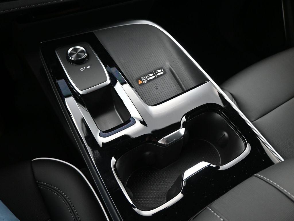 new 2025 Buick Enclave car, priced at $48,585