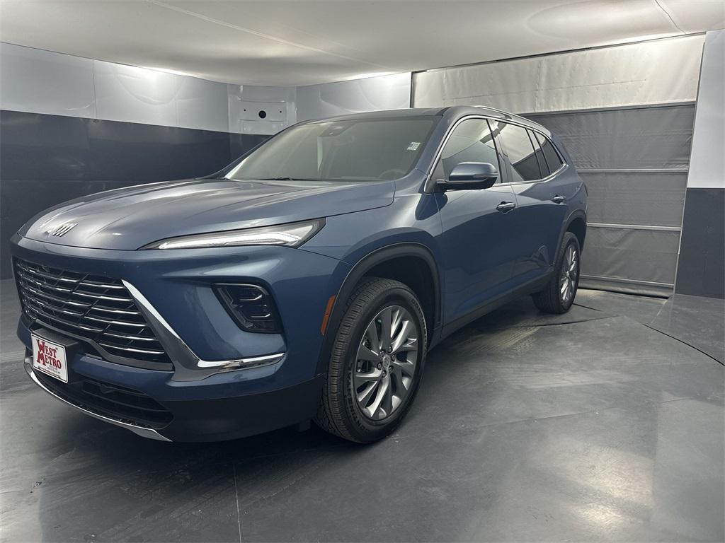 new 2025 Buick Enclave car, priced at $48,630