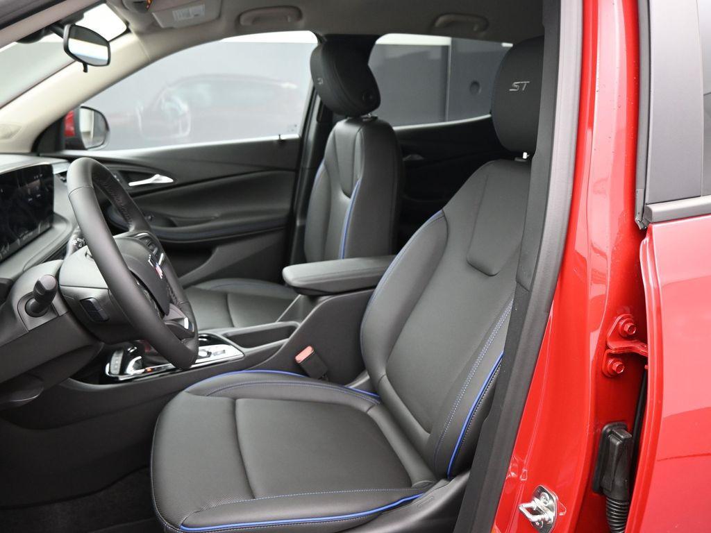 new 2026 Buick Encore GX car, priced at $31,375