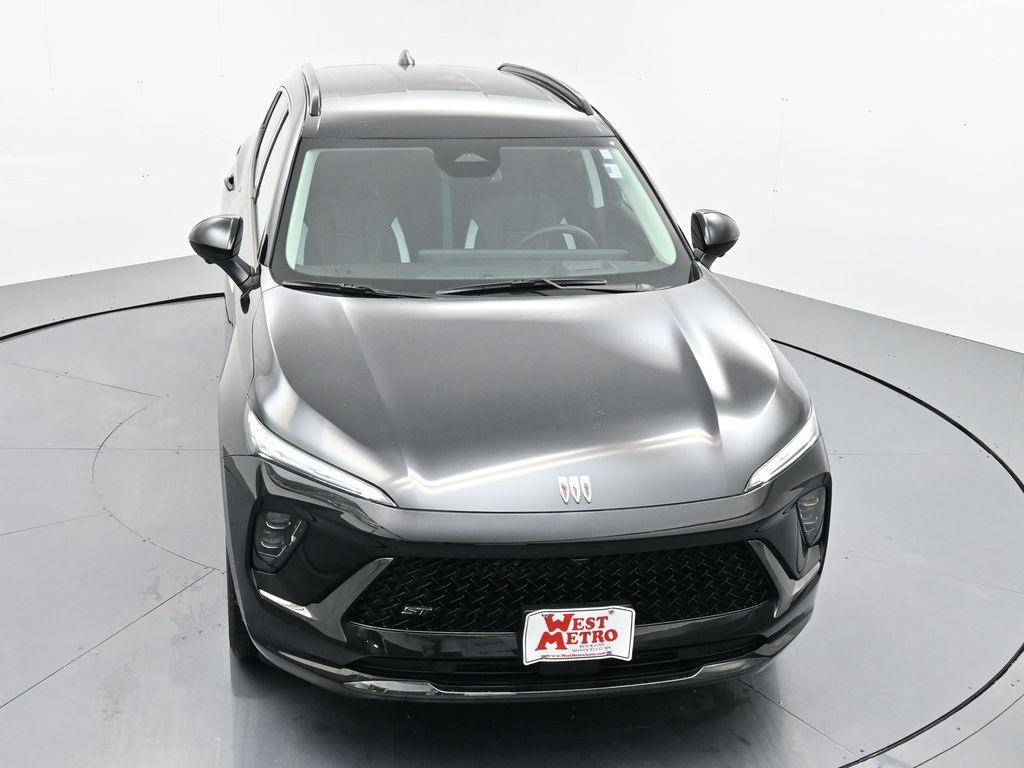 new 2025 Buick Envision car, priced at $36,995