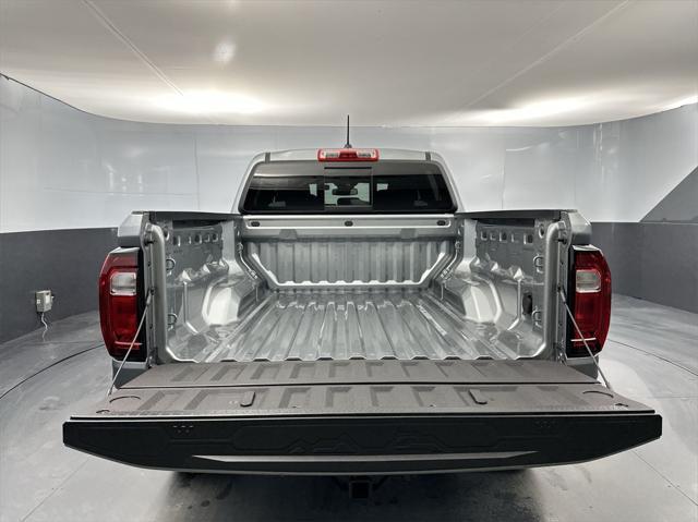 new 2025 GMC Canyon car, priced at $45,670
