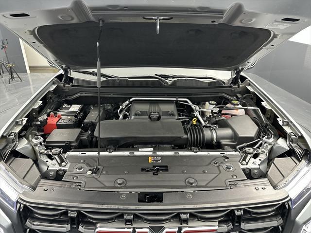 new 2025 GMC Canyon car, priced at $45,670