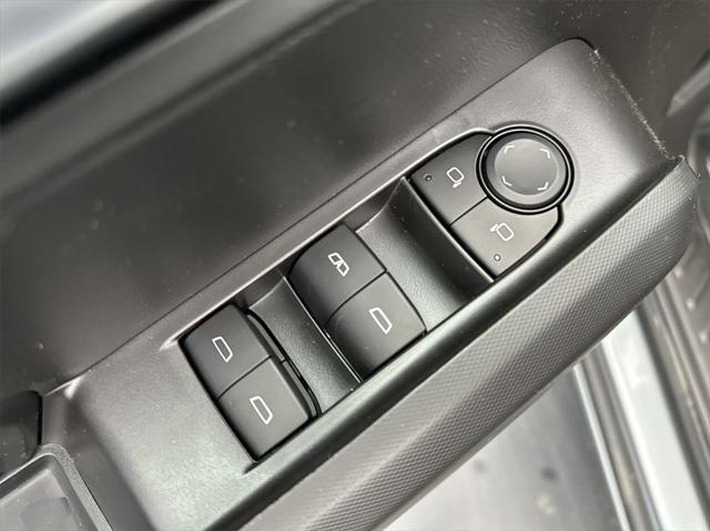 new 2025 GMC Canyon car, priced at $45,670