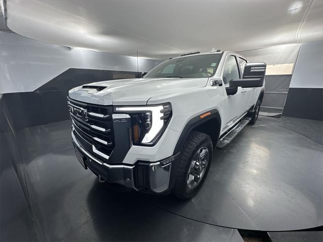 new 2025 GMC Sierra 3500 car, priced at $72,029